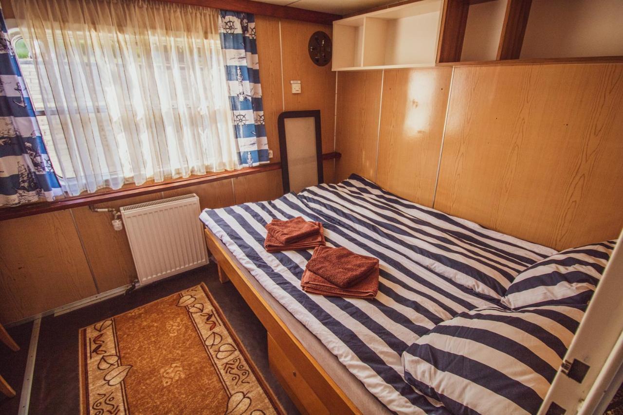 Barka Atena Торунь Экстерьер фото